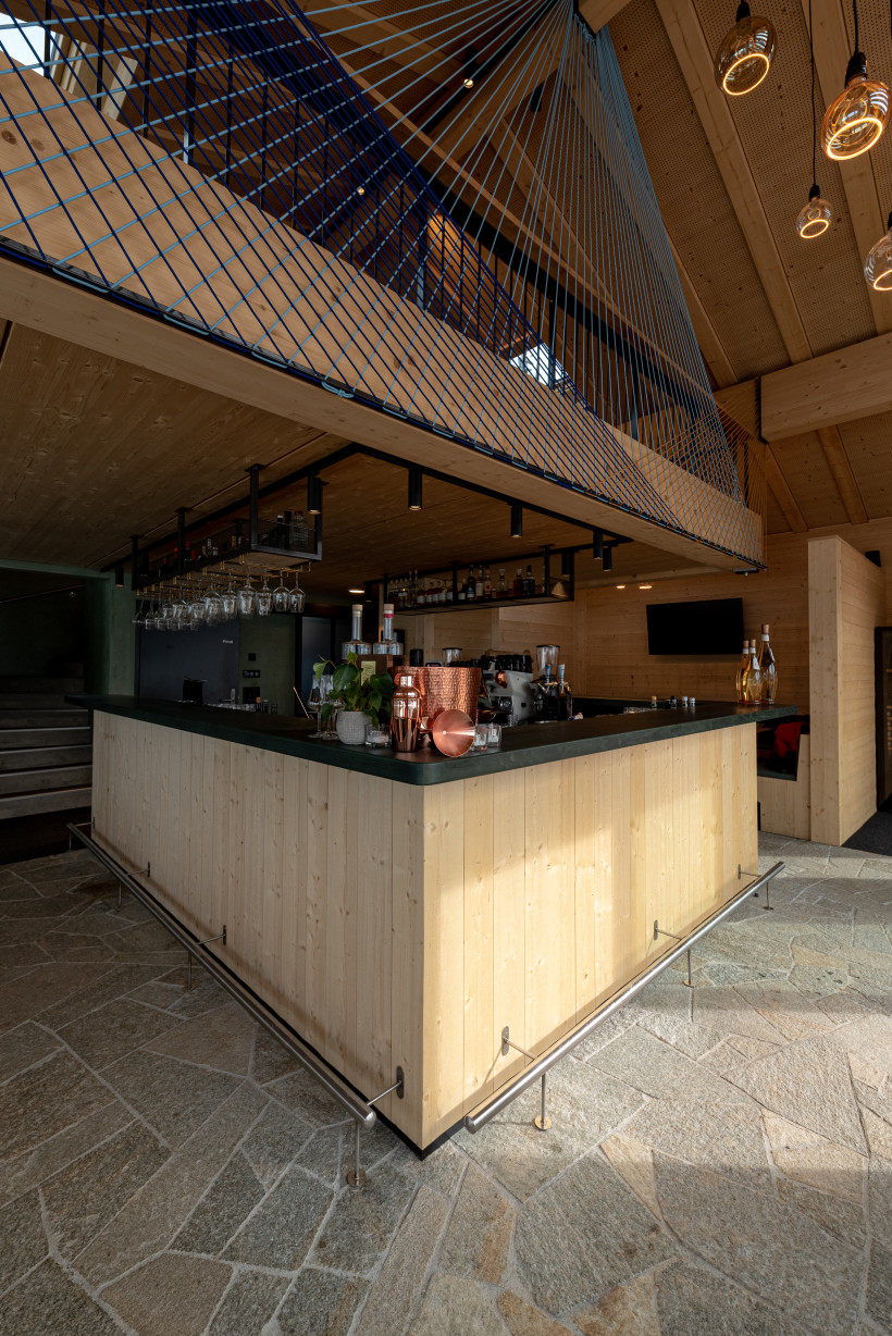 Neubau Bar/Restaurant Eggli-Lounge