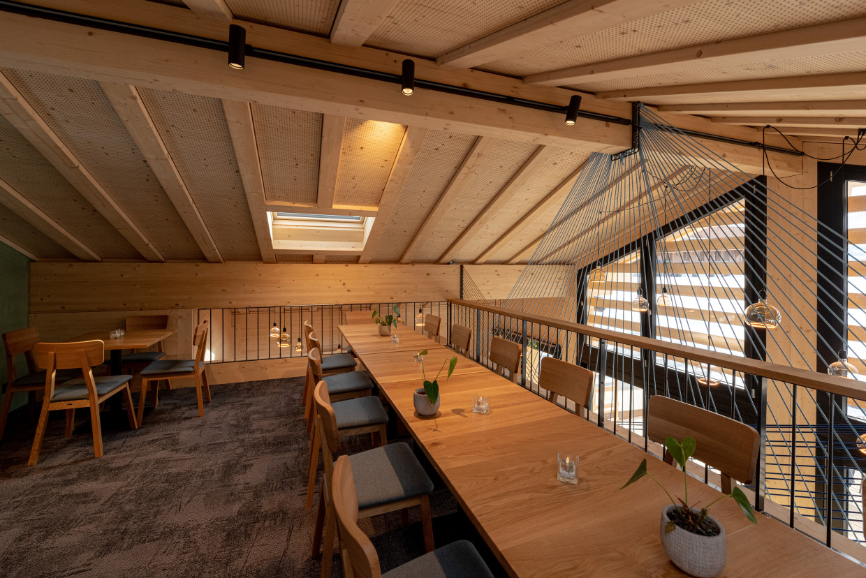 Neubau Bar/Restaurant Eggli-Lounge