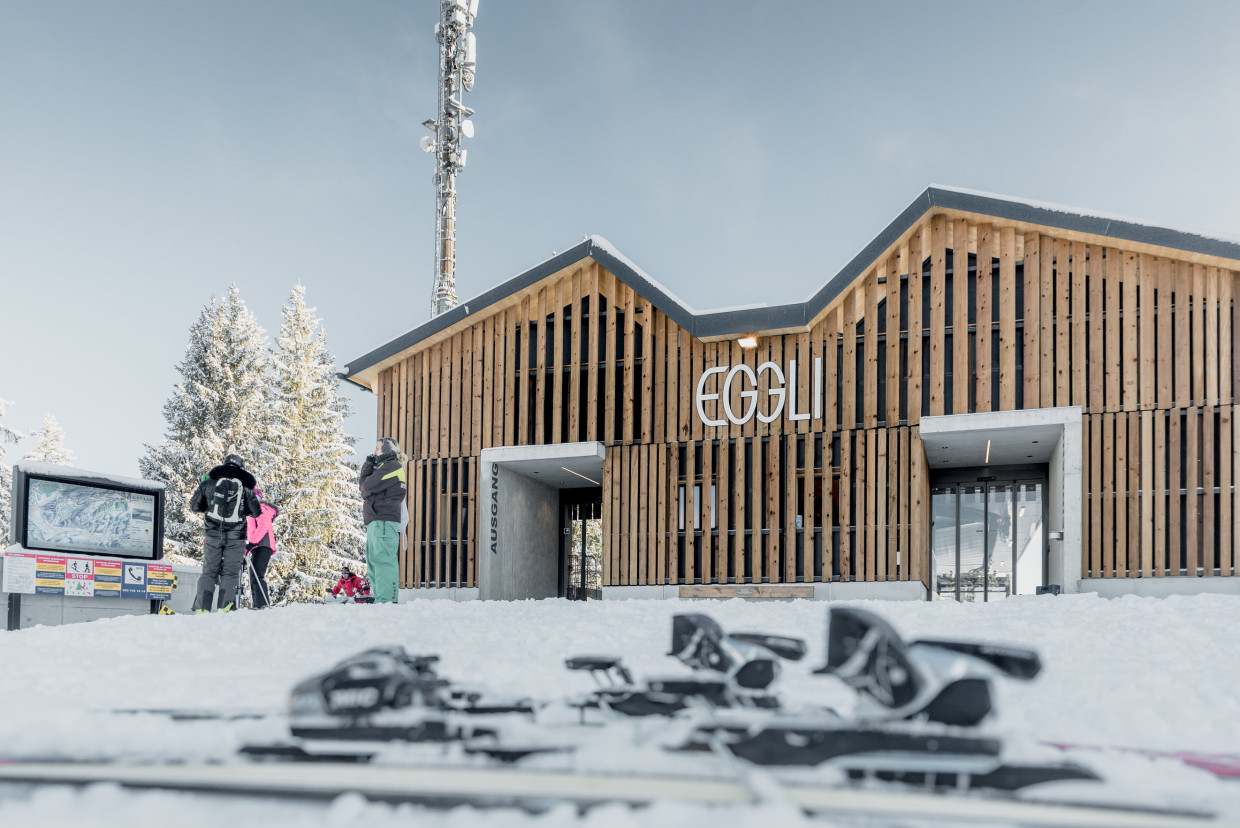 Nouvelle station aval et amont téléférique Eggli, Gstaad